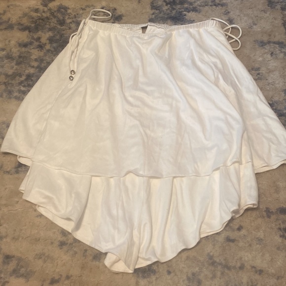 White suede Sabo Skirt romper size medium - Picture 4 of 5